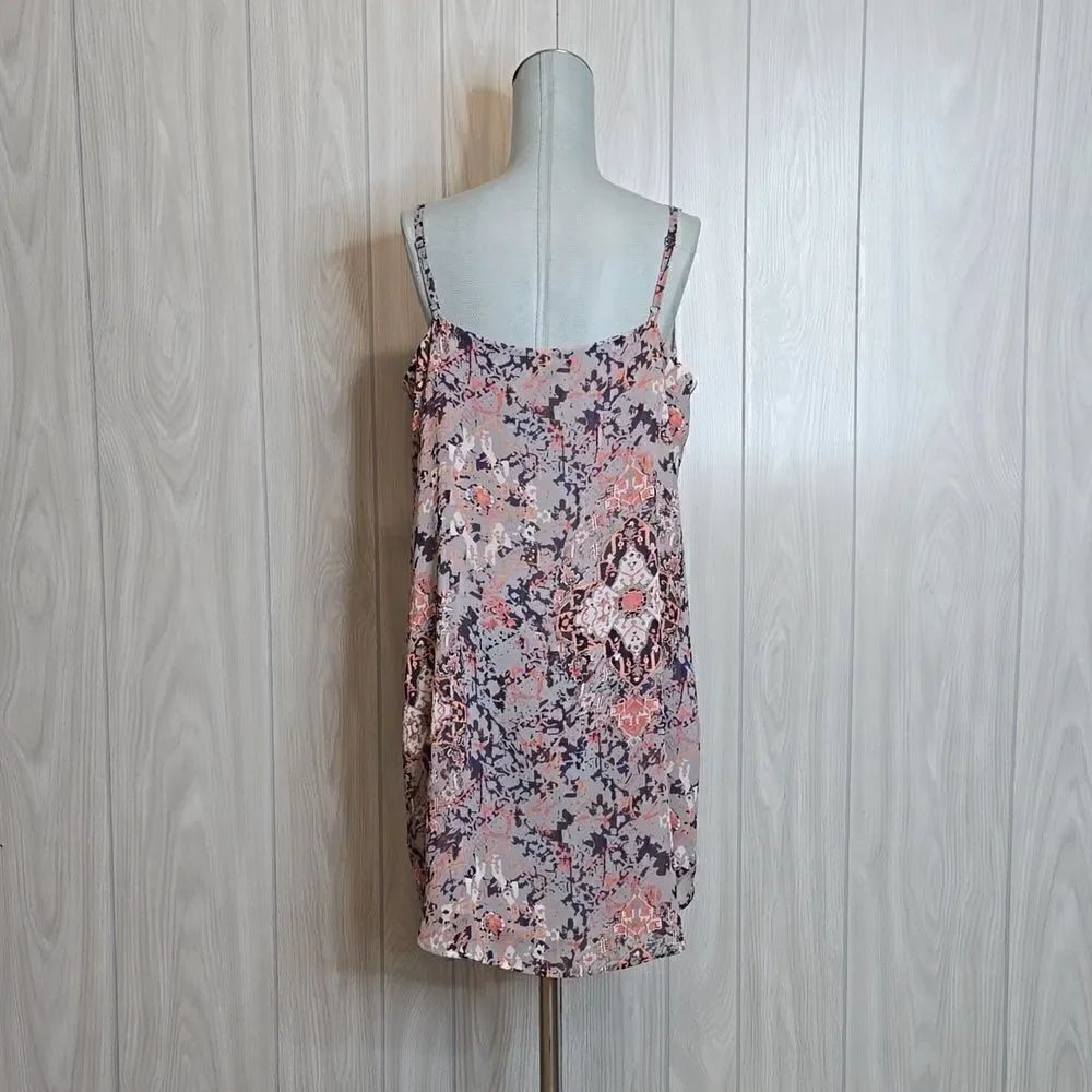 CAbi | Abstract Flowy Dress - Picture 5 of 9